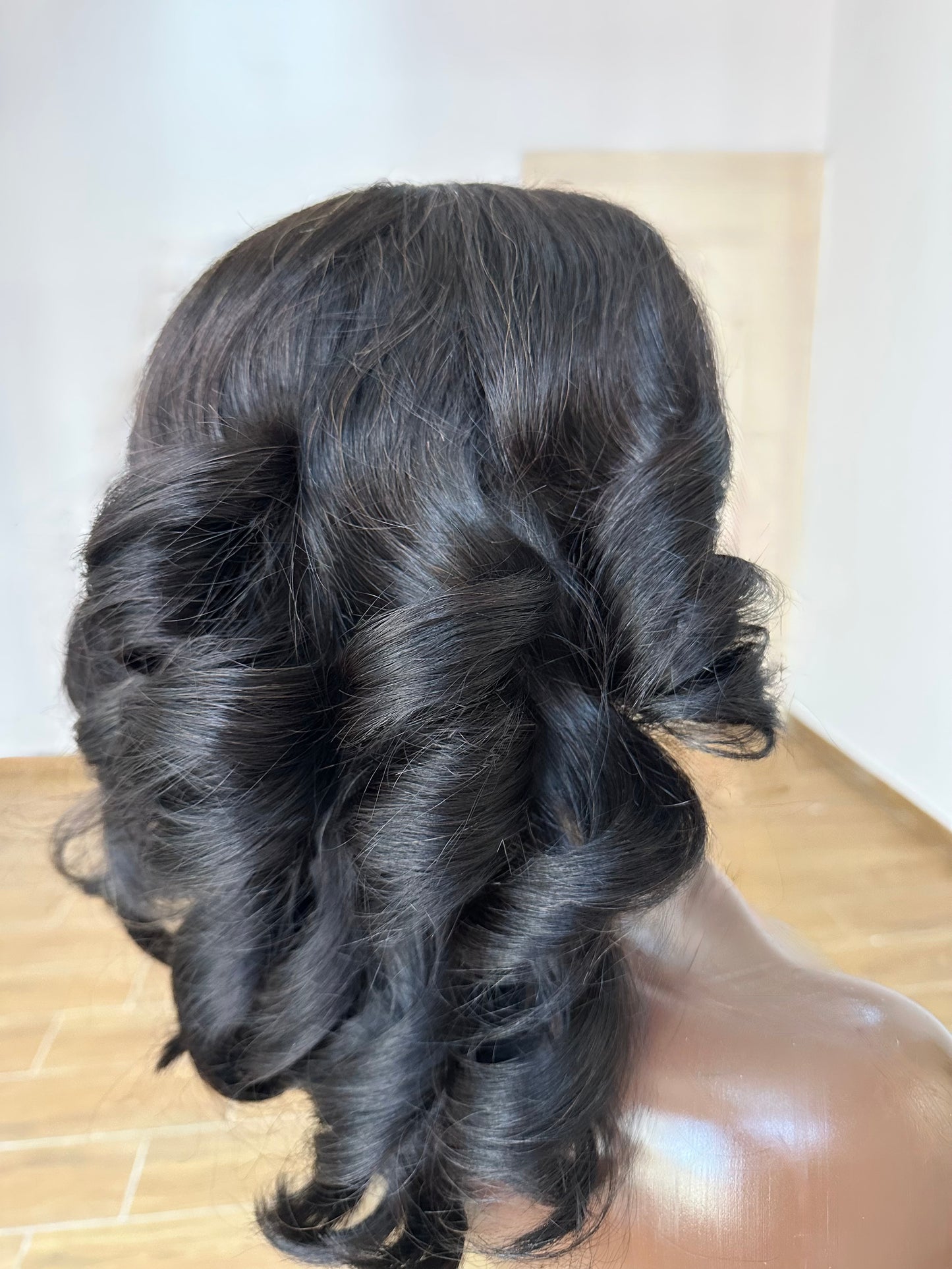 STEPHANIE WAVY UNIT